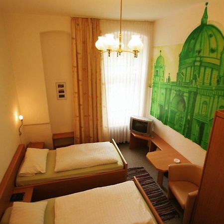 Hotel - Pension Am Schloss Bellevue Berlin Phòng bức ảnh