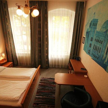 Hotel - Pension Am Schloss Bellevue Berlin Phòng bức ảnh