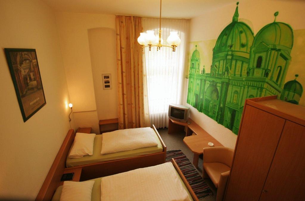 Hotel - Pension Am Schloss Bellevue Berlin Phòng bức ảnh
