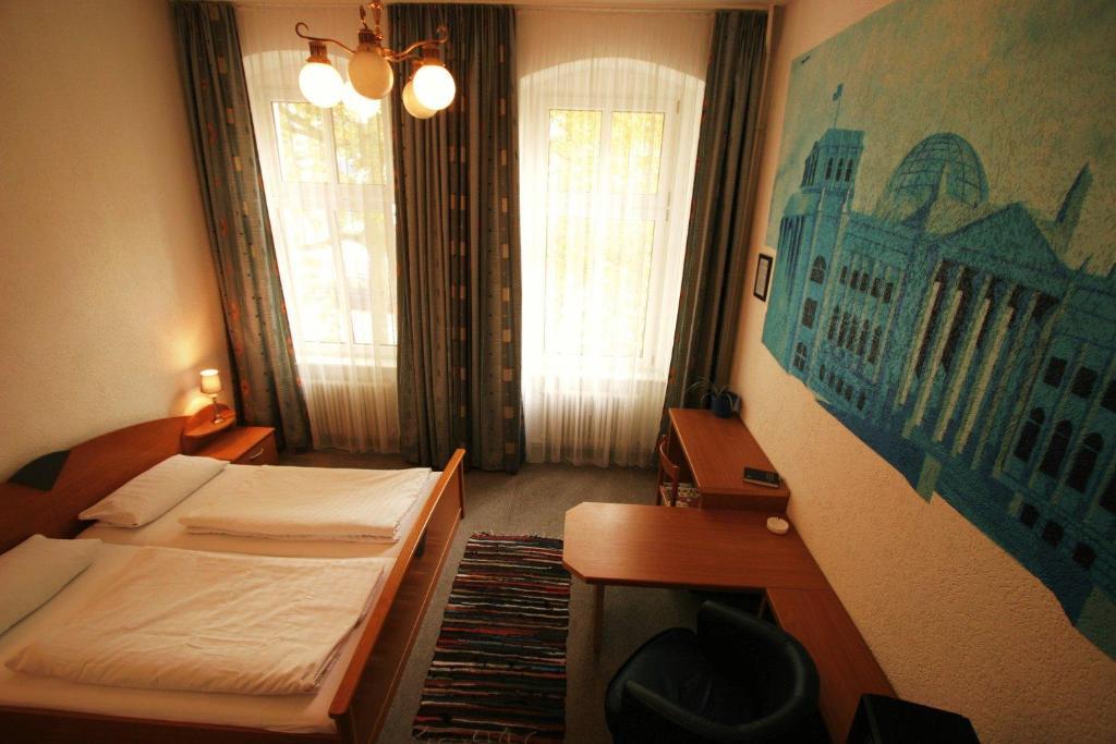Hotel - Pension Am Schloss Bellevue Berlin Phòng bức ảnh